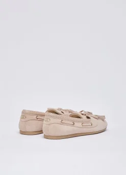 Mocassini in suede con nappine