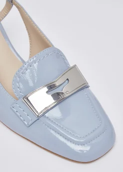 Mocassini slingback in vernice