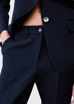 Pantaloni a sigaretta