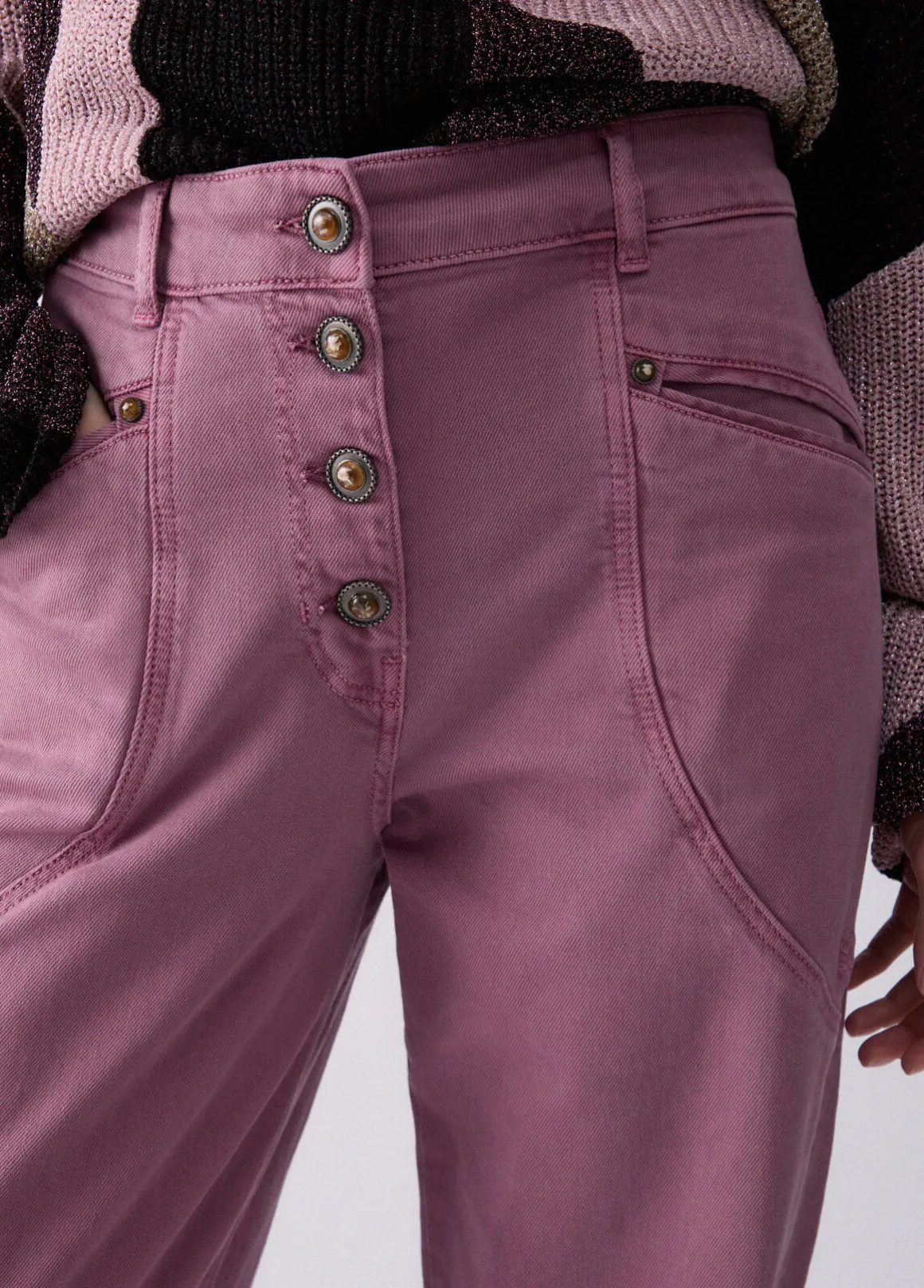 Pantaloni baggy a vita bassa