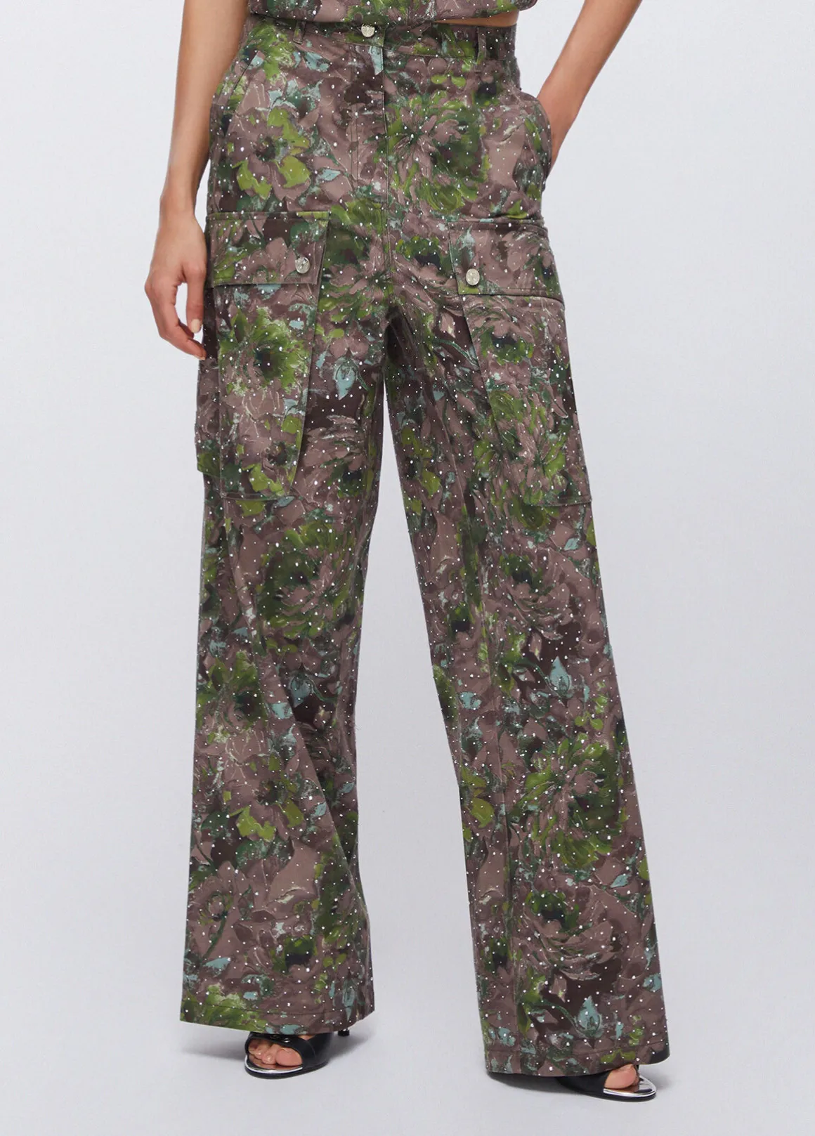 Pantaloni cargo