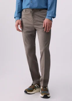 Pantaloni chino con coulisse