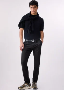 Pantaloni chino in raso
