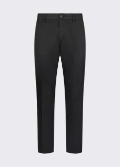 Pantaloni chino in raso