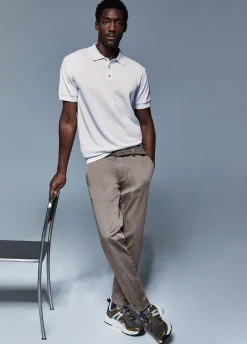 Pantaloni chino in raso