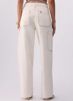 Pantaloni con maxi tasche