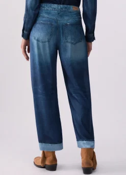 Pantaloni con stampa digitale