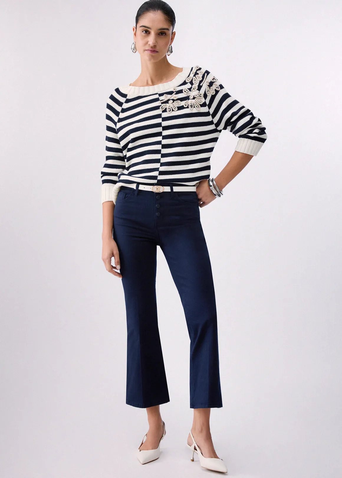 Pantaloni cropped a vita alta