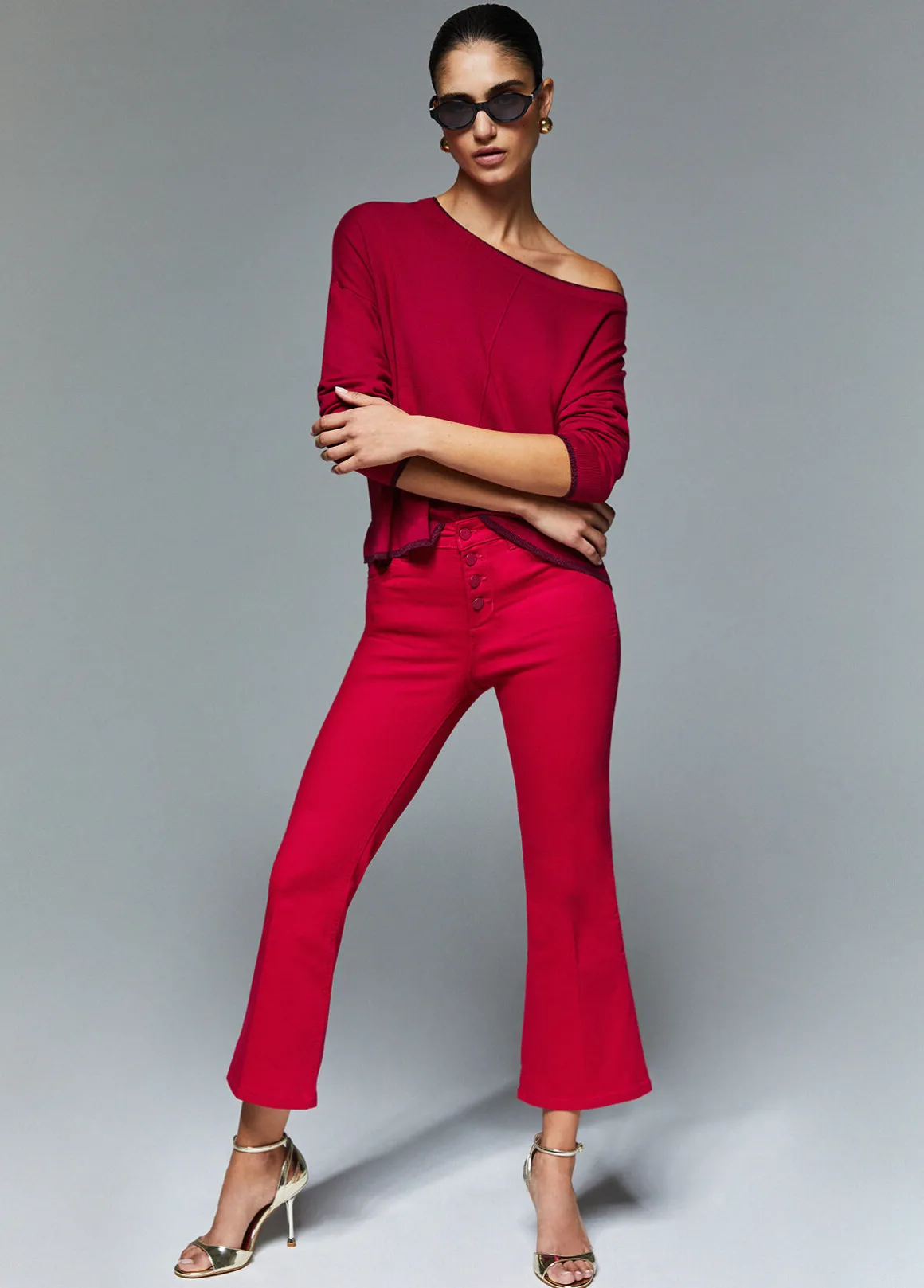 Pantaloni cropped a vita alta