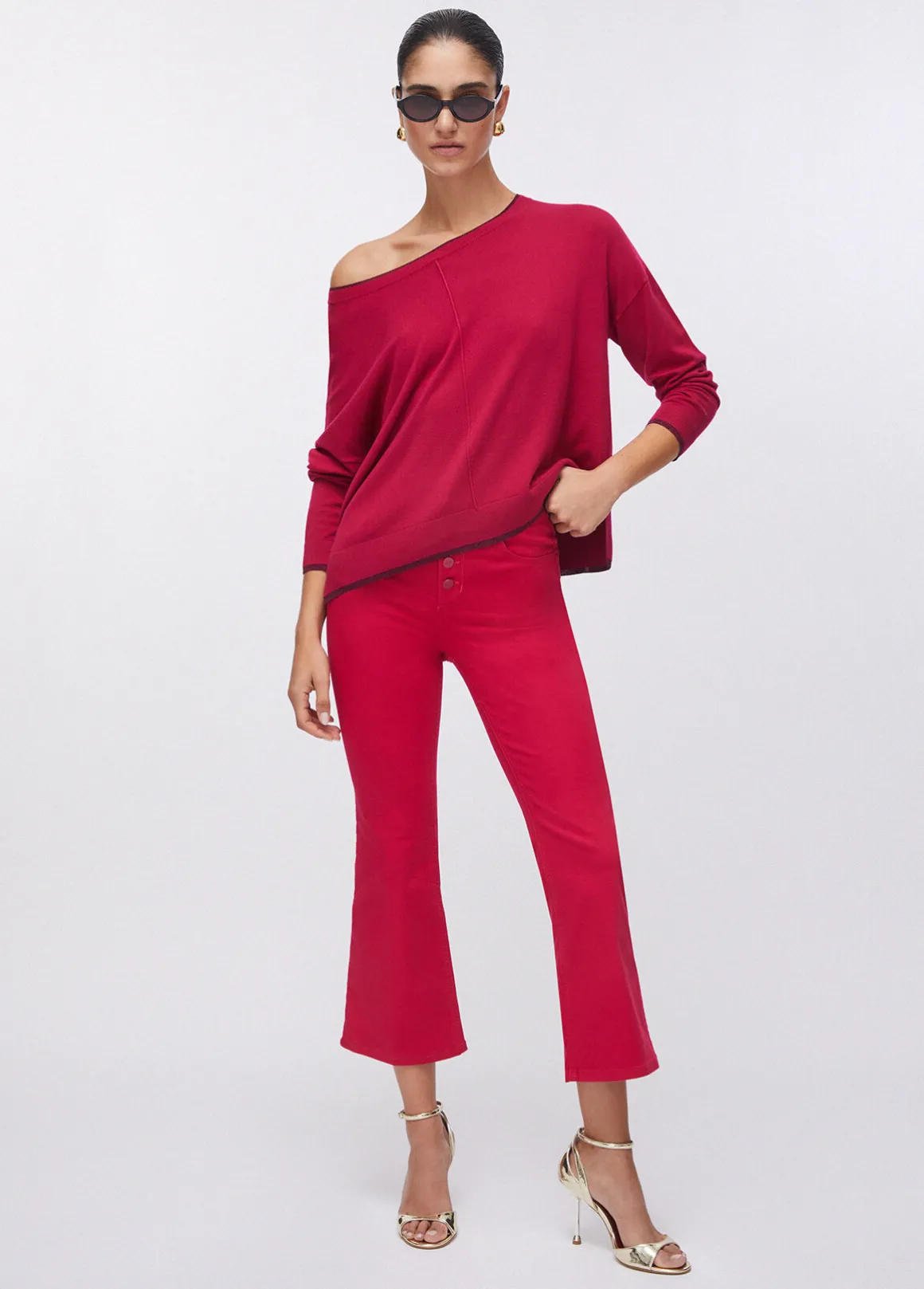 Pantaloni cropped a vita alta