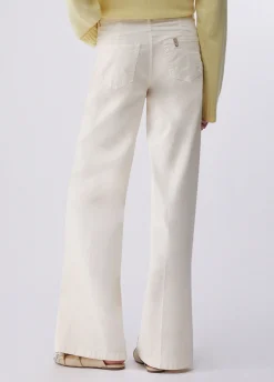 Pantaloni flare con cintura