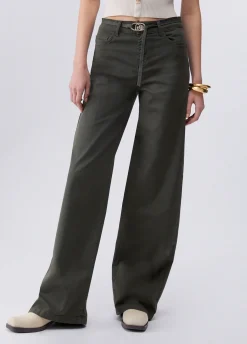 Pantaloni flare con cintura