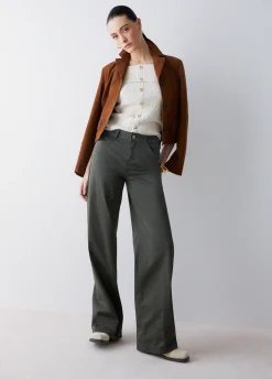 Pantaloni flare con cintura