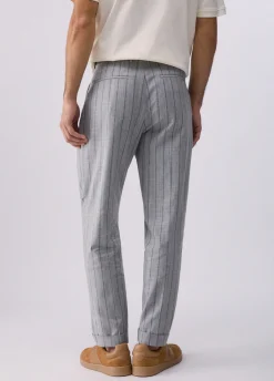 Pantaloni gessati con pence