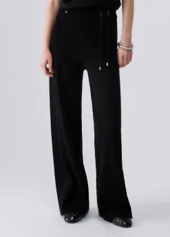 Pantaloni in maglia con stringhe
