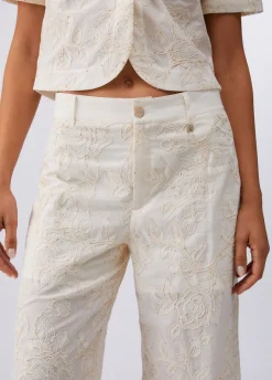 Pantaloni in mussola ricamati