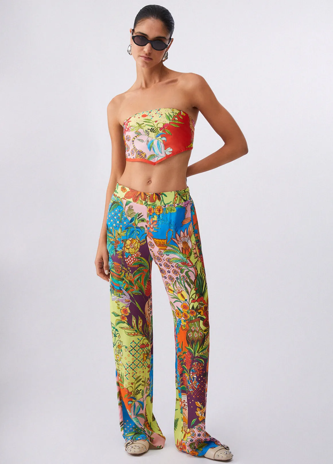 Pantaloni in raso stampato