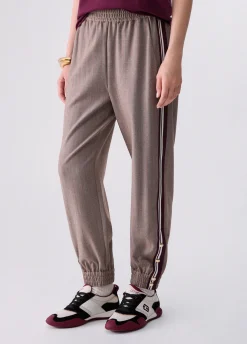 Pantaloni jogging con tape laterale