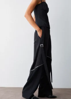 Pantaloni larghi con zip
