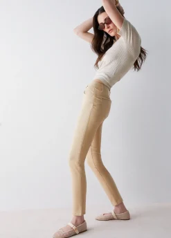 Pantaloni skinny
