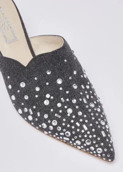 Sabot in denim con pietre gioiello