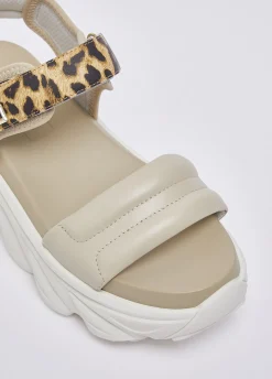 Sandali chuncky con dettaglio animalier