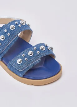 Sandali in denim con borchie