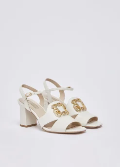 Sandali in pelle con tacco