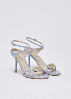 Sandali in vernice con logo gioiello