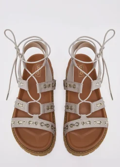 Sandali stringati