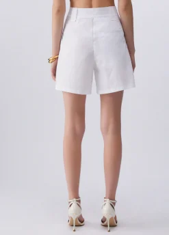 Short con ricamo