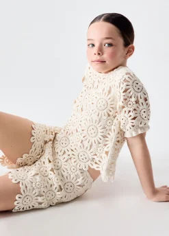 Short in macramè