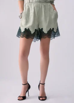 Short jacquard con dettagli in pizzo