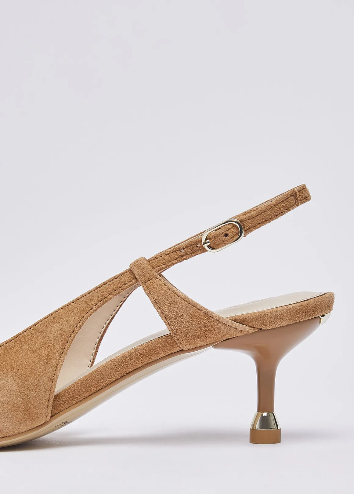 Slingback in camoscio