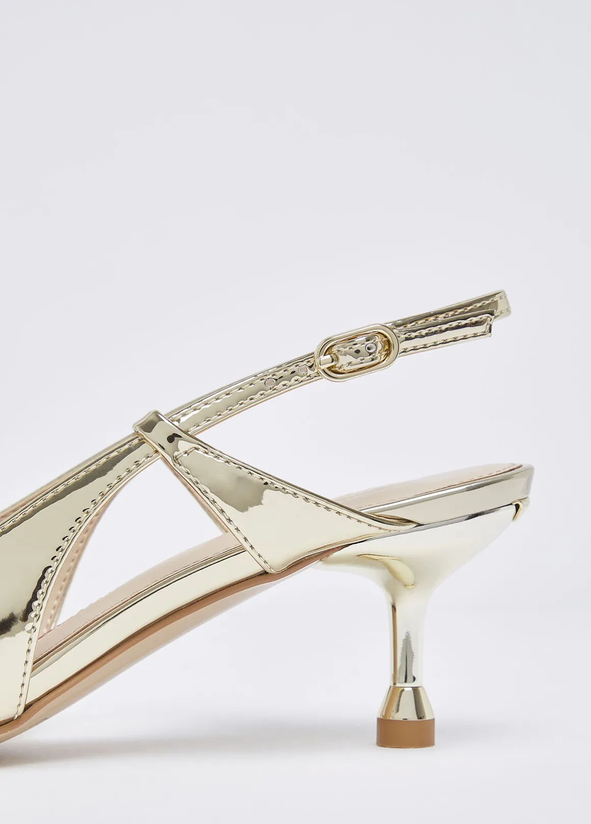 Slingback in laminato a specchio