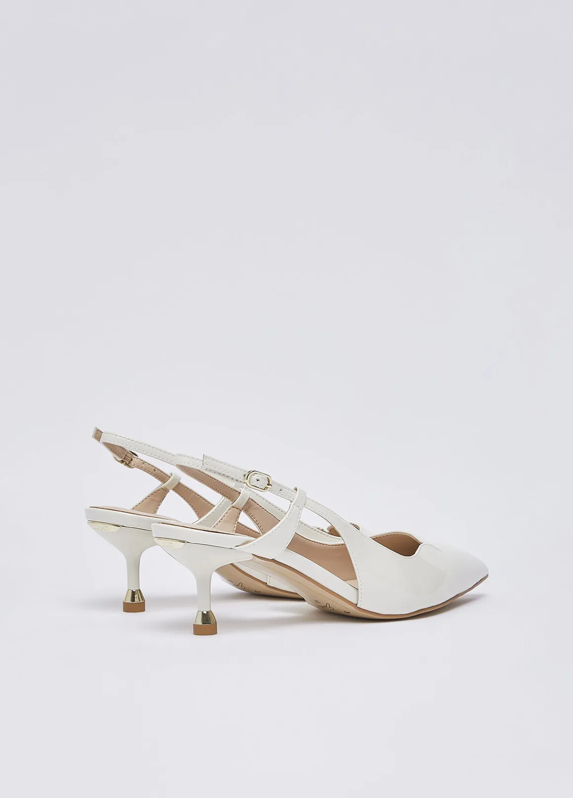 Slingback in vernice