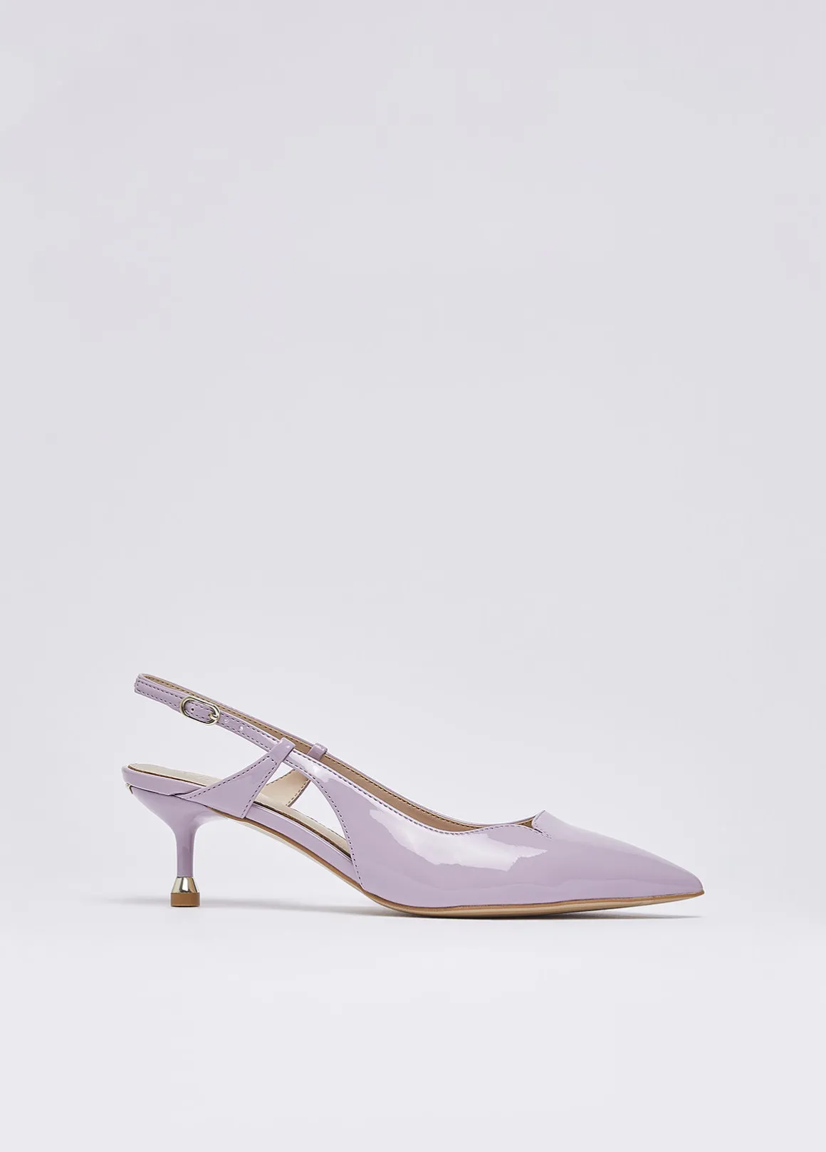 Slingback in vernice