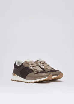 Sneakers con dettagli in mesh