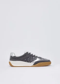 Sneakers in denim e pietre gioiello