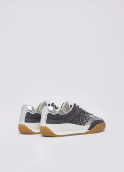 Sneakers in denim e pietre gioiello