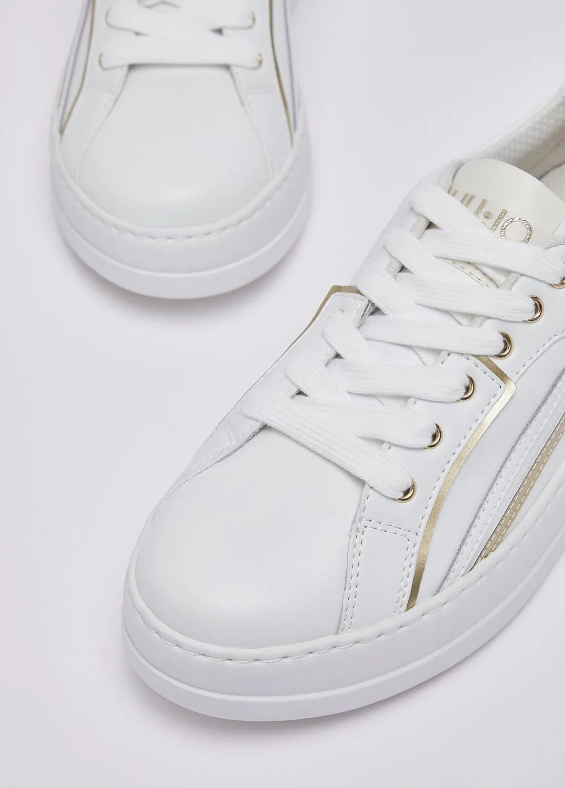 Sneakers in pelle