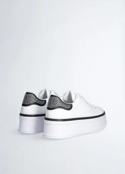 Sneakers in pelle con strass