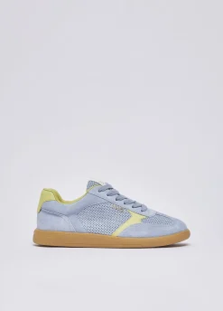 Sneakers in suede traforata