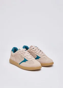 Sneakers in suede traforata