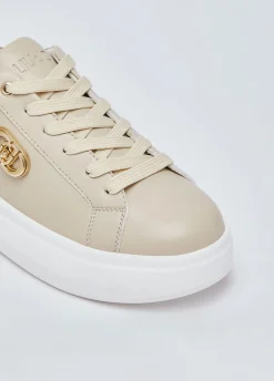 Sneakers platform