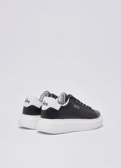 Sneakers platform
