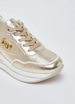 Sneakers platform laminata