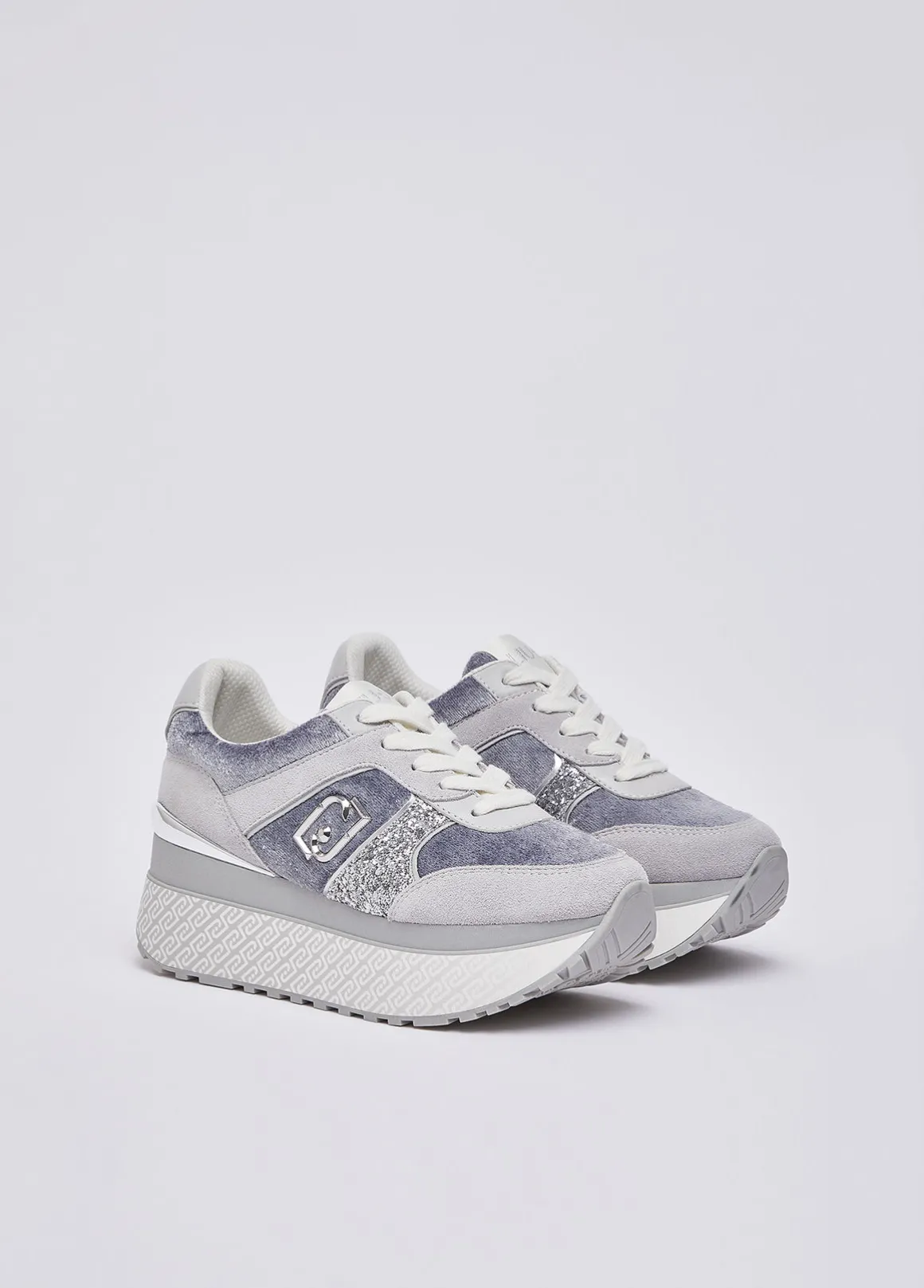 Sneakers super platform effetto velluto