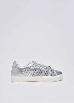 Sneakers traforate