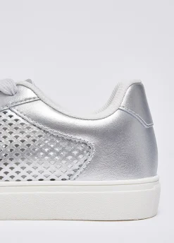 Sneakers traforate